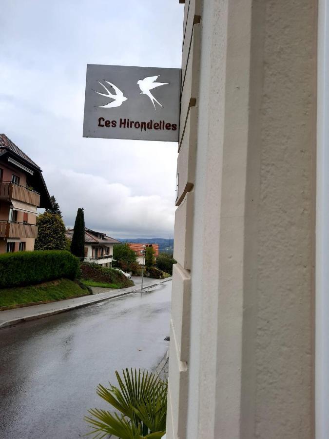 Les Hirondelles, Appartement De Vacances Avec Terrasse Et Coin Grillades Granges Kültér fotó